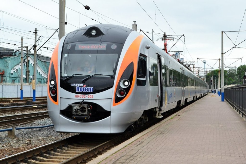 f06c0af-hyundai-ukrzaliznycja